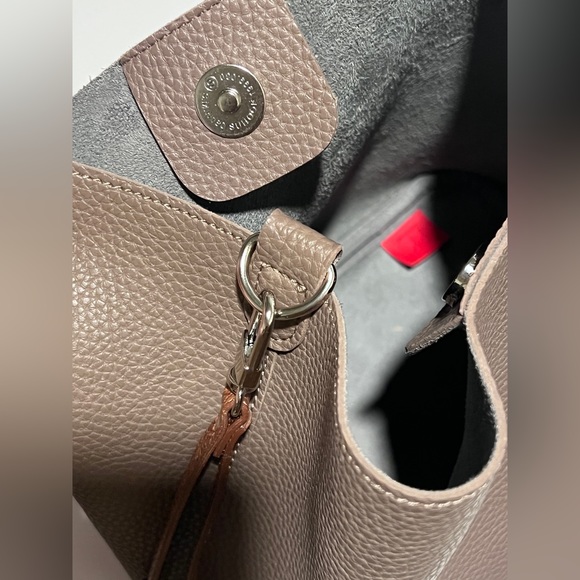 FIND KAPOOR Korean bucket bag with two straps - Picture 5 of 8